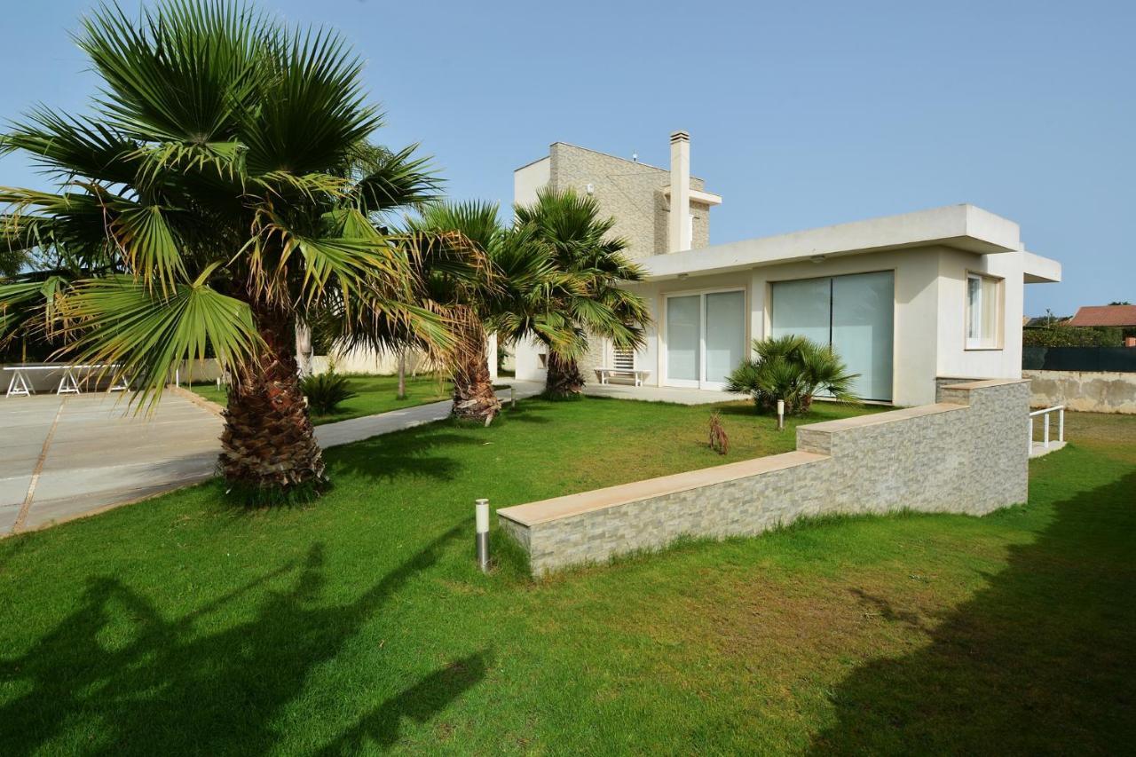 Villa Del Gelsomino Punta Secca Bagian luar foto