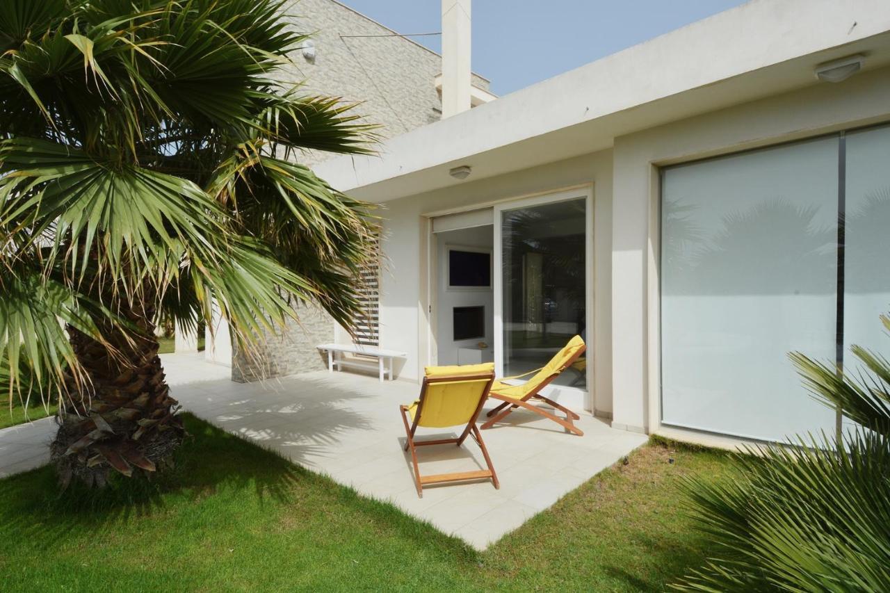 Villa Del Gelsomino Punta Secca Bagian luar foto